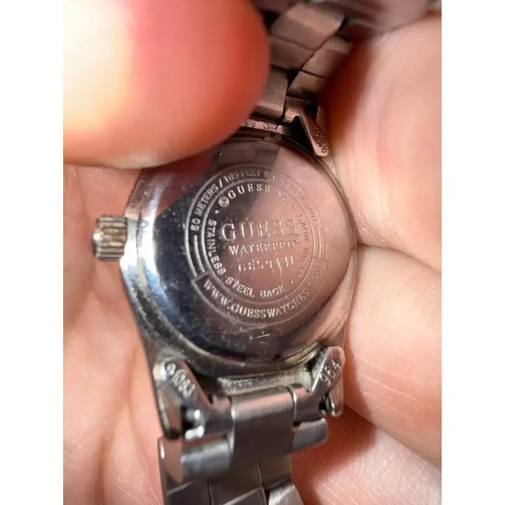 Guess needs battery